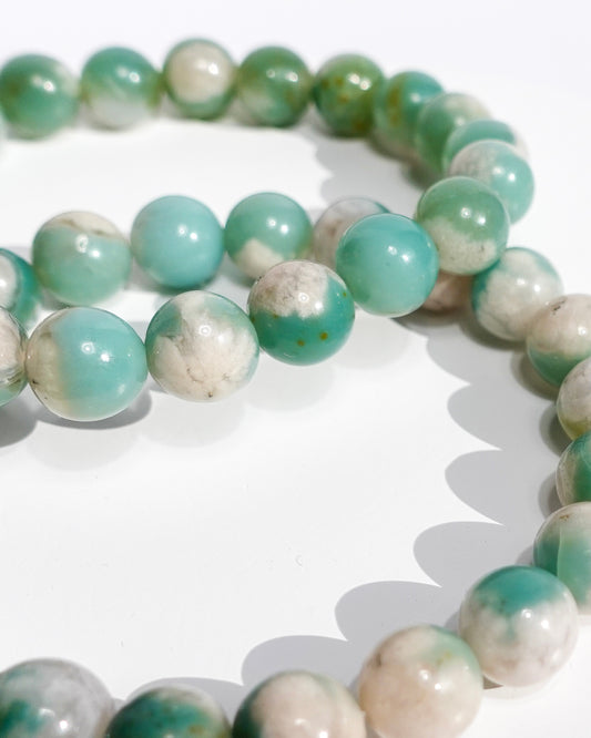 GORGEOUS! Grade AAA Green Flower Agate Bracelet- INCREDIBLE PLUMES! (8.2 mm)